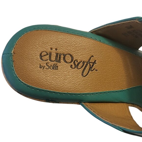 EUROSOFT | Teal Green Silver Chevron Outdoor Heels - Picture 6 of 9